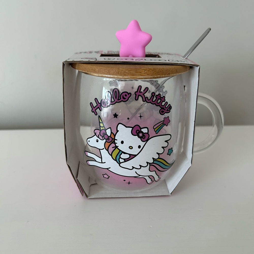 BNWT Hello Kitty Glass Mug with Lid and Spoon